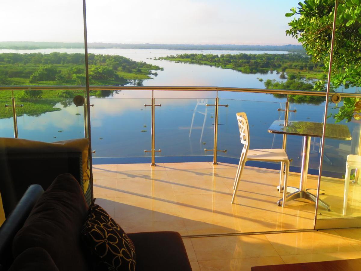 Boulevard 251 Riverside Apartments Iquitos Exteriör bild