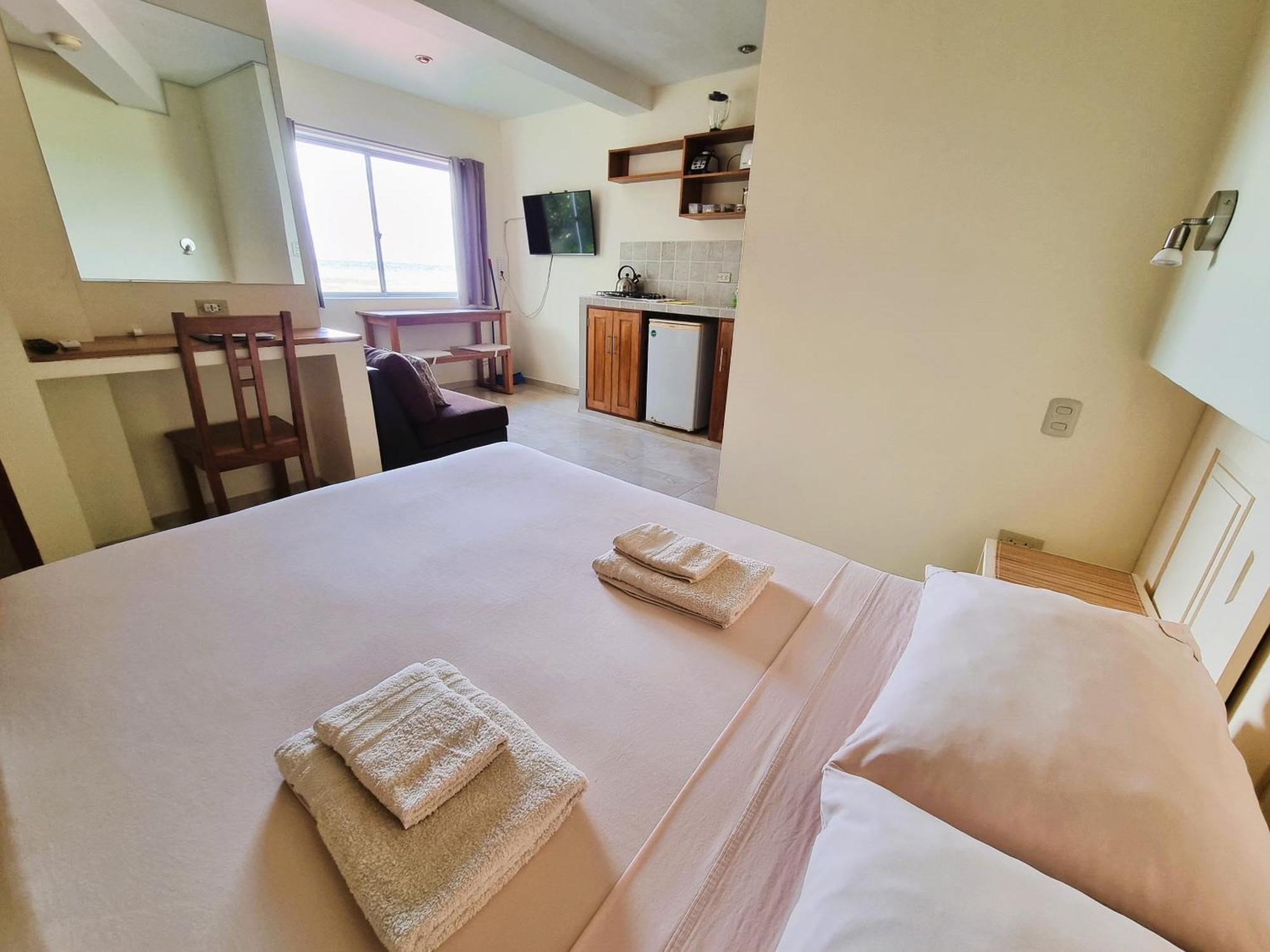 Boulevard 251 Riverside Apartments Iquitos Rum bild