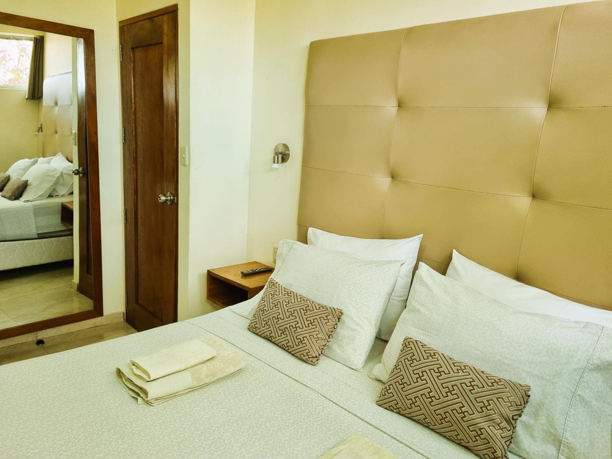 Boulevard 251 Riverside Apartments Iquitos Rum bild