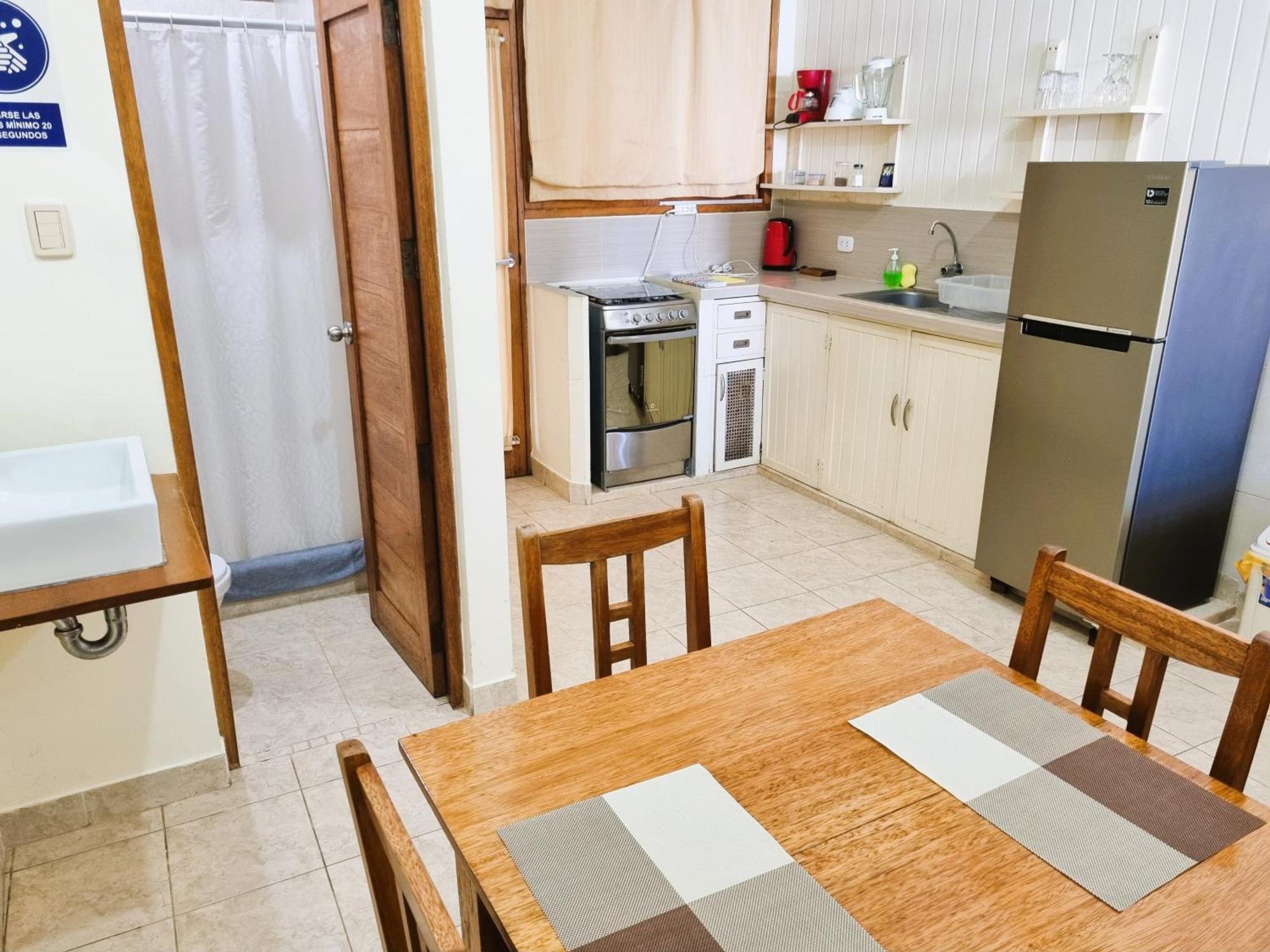 Boulevard 251 Riverside Apartments Iquitos Rum bild